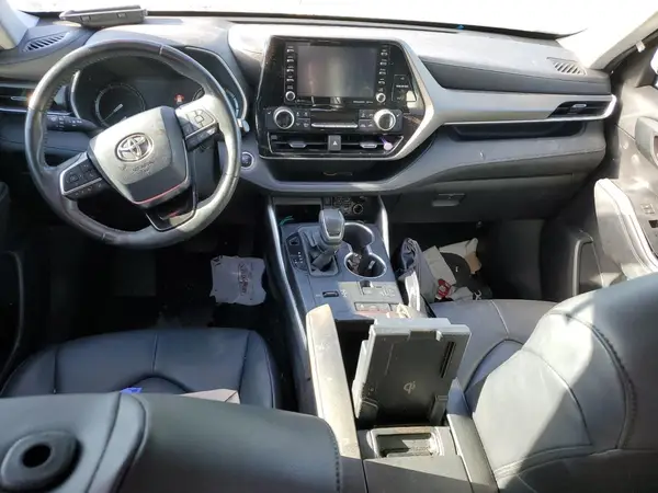 5TDHZRAH5LS013510 2020 TOYOTA HIGHLANDER - Image 8