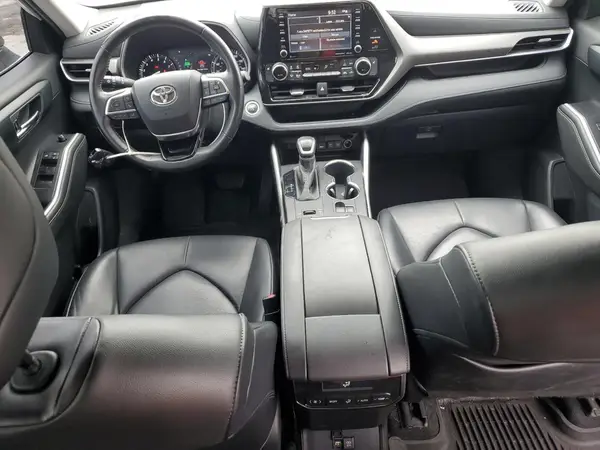 5TDHZRAH5LS021364 2020 TOYOTA HIGHLANDER - Image 8
