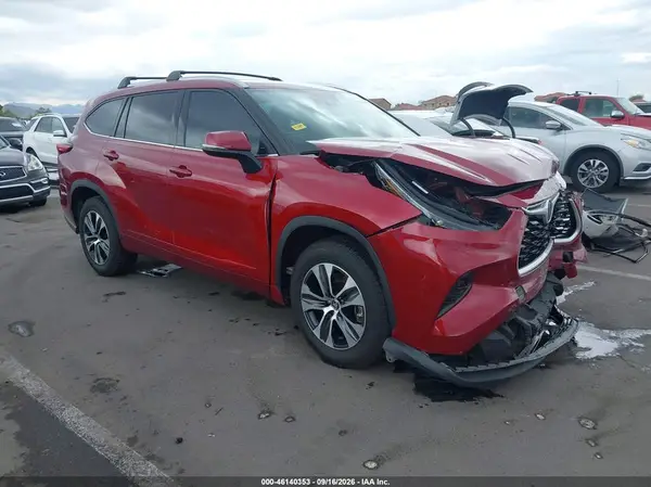 5TDHZRAH5MS083168 2021 TOYOTA HIGHLANDER - Image 1