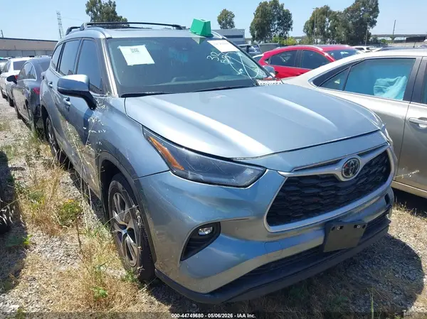 5TDHZRAH5MS086295 2021 TOYOTA HIGHLANDER - Image 1