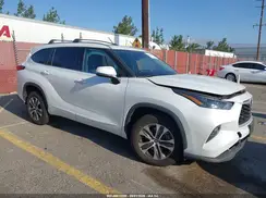 5TDHZRAH5NS548338 2022 TOYOTA HIGHLANDER