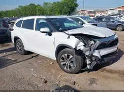 5TDHZRAH5NS553331 2022 TOYOTA HIGHLANDER