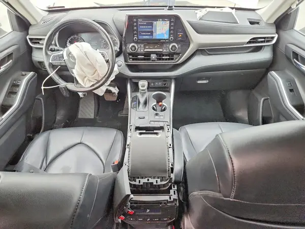 5TDHZRAH5NS553331 2022 TOYOTA HIGHLANDER - Image 8