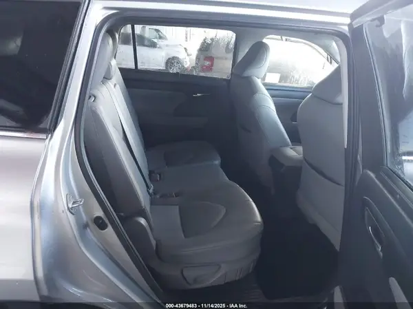 5TDHZRAH6LS510064 2020 TOYOTA HIGHLANDER - Image 8