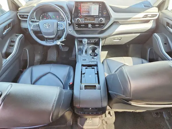 5TDHZRAH6MS069330 2021 TOYOTA HIGHLANDER - Image 8