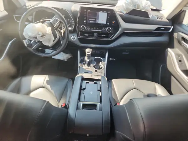 5TDHZRAH6NS136865 2022 TOYOTA HIGHLANDER - Image 8