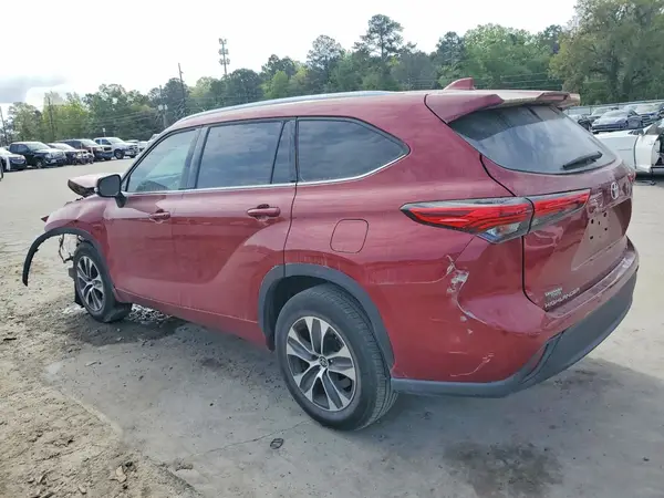 5TDHZRAH7MS078747 2021 TOYOTA HIGHLANDER - Image 2