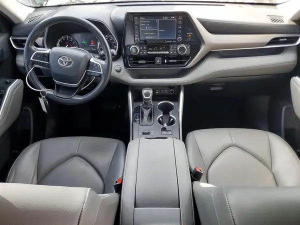 5TDHZRAH7NS113496 2022 TOYOTA HIGHLANDER - Image 8