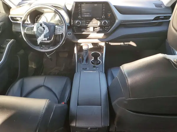 5TDHZRAH8LS001545 2020 TOYOTA HIGHLANDER - Image 8