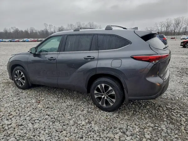 5TDHZRAH8LS002940 2020 TOYOTA HIGHLANDER - Image 2