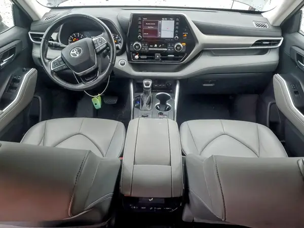 5TDHZRAH8LS002940 2020 TOYOTA HIGHLANDER - Image 8