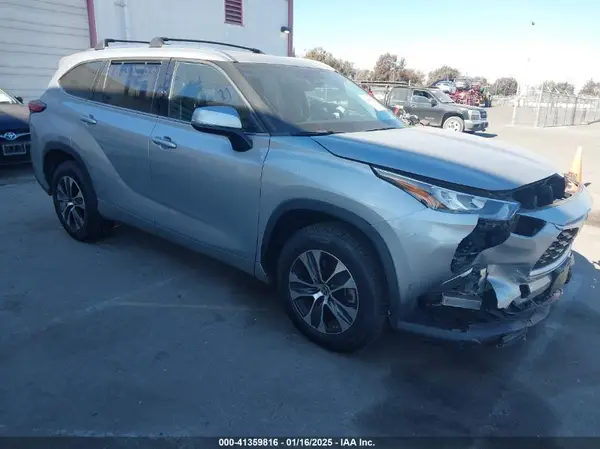 5TDHZRAH8LS501429 2020 TOYOTA HIGHLANDER - Image 1