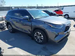 5TDHZRAH8MS521018 2021 TOYOTA HIGHLANDER