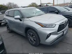 5TDHZRAH8NS133143 2022 TOYOTA HIGHLANDER