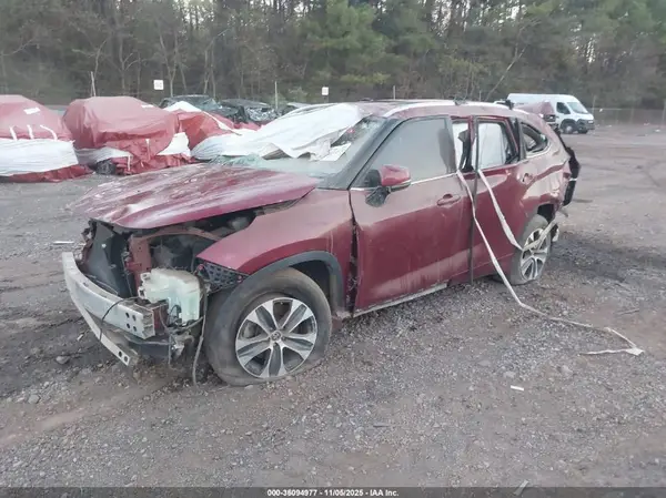 5TDHZRAH9LS003546 2020 TOYOTA HIGHLANDER - Image 2