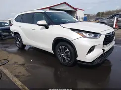 5TDHZRAH9LS028219 2020 TOYOTA HIGHLANDER