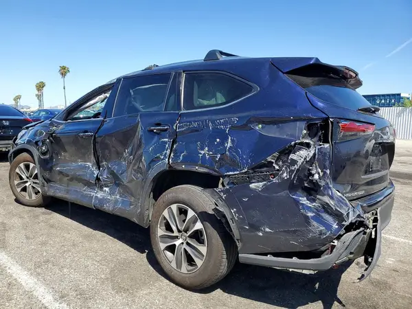 5TDHZRAHXLS021182 2020 TOYOTA HIGHLANDER - Image 2