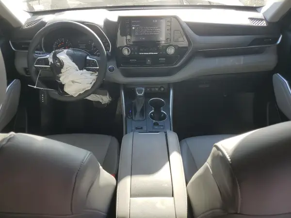 5TDHZRAHXMS047878 2021 TOYOTA HIGHLANDER - Image 8