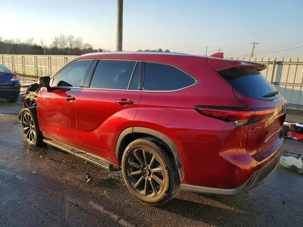 5TDHZRAHXMS069914 2021 TOYOTA HIGHLANDER - Image 2