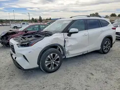 5TDHZRAHXMS527483 2021 TOYOTA HIGHLANDER