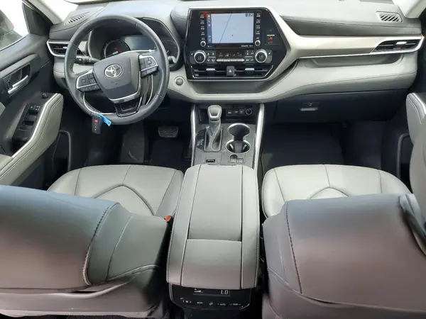 5TDHZRAHXMS527483 2021 TOYOTA HIGHLANDER - Image 8