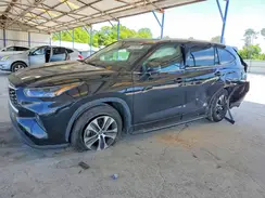 5TDHZRAHXNS104341 2022 TOYOTA HIGHLANDER