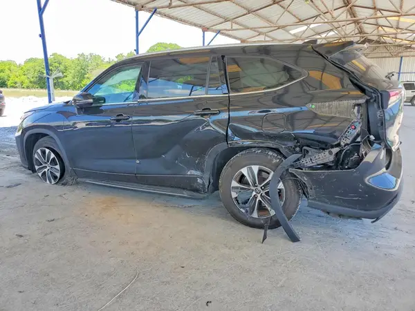 5TDHZRAHXNS104341 2022 TOYOTA HIGHLANDER - Image 2