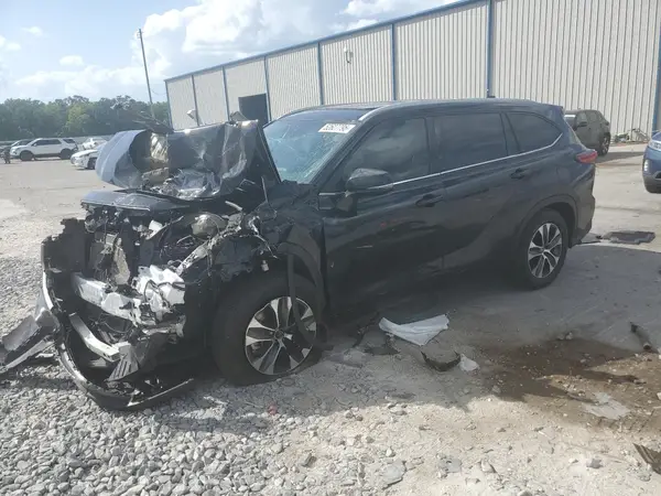 5TDHZRAHXNS554247 2022 TOYOTA HIGHLANDER - Image 1