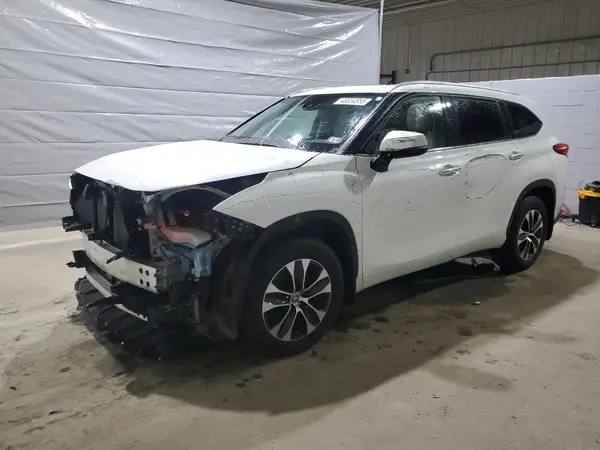 5TDHZRBH0MS140990 2021 TOYOTA HIGHLANDER - Image 1