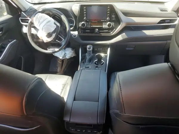 5TDHZRBH0MS144229 2021 TOYOTA HIGHLANDER - Image 8