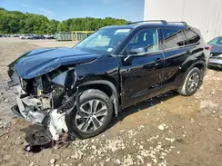 5TDHZRBH0NS574196 2022 TOYOTA HIGHLANDER
