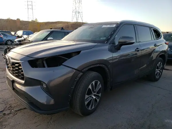 5TDHZRBH0NS579432 2022 TOYOTA HIGHLANDER - Image 1