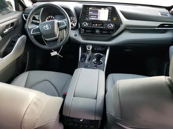 5TDHZRBH0NS579432 2022 TOYOTA HIGHLANDER - Image 8