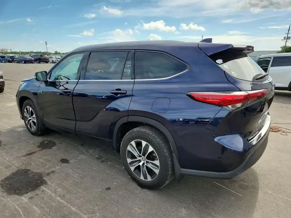 5TDHZRBH1LS028407 2020 TOYOTA HIGHLANDER - Image 2