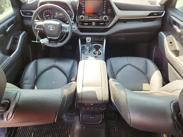 5TDHZRBH1LS031341 2020 TOYOTA HIGHLANDER - Image 8