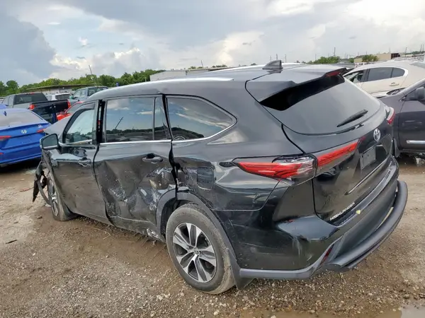 5TDHZRBH1MS059853 2021 TOYOTA HIGHLANDER - Image 2