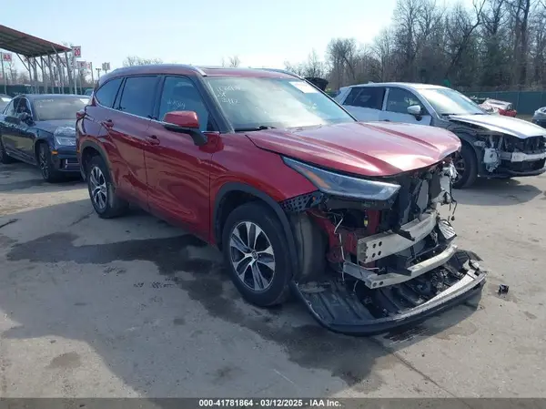 5TDHZRBH1MS090486 2021 TOYOTA HIGHLANDER - Image 1