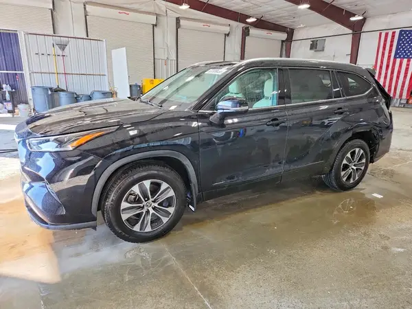 5TDHZRBH1MS091203 2021 TOYOTA HIGHLANDER - Image 1