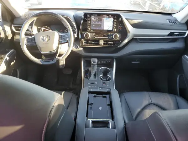 5TDHZRBH1MS091573 2021 TOYOTA HIGHLANDER - Image 8