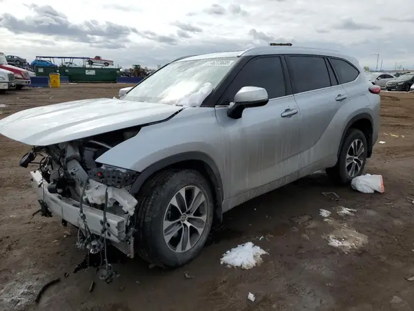 5TDHZRBH1MS152517 2021 TOYOTA HIGHLANDER - Image 1