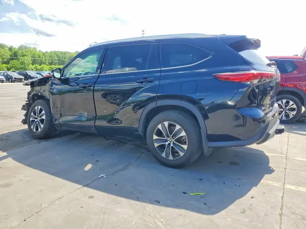 5TDHZRBH1MS158897 2021 TOYOTA HIGHLANDER - Image 2