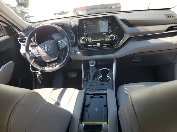 5TDHZRBH1MS540296 2021 TOYOTA HIGHLANDER - Image 8