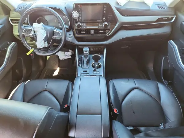 5TDHZRBH1NS573929 2022 TOYOTA HIGHLANDER - Image 8
