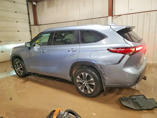 5TDHZRBH2LS016380 2020 TOYOTA HIGHLANDER - Image 2