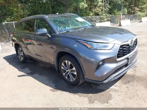 5TDHZRBH2LS021448 2020 TOYOTA HIGHLANDER - Image 1
