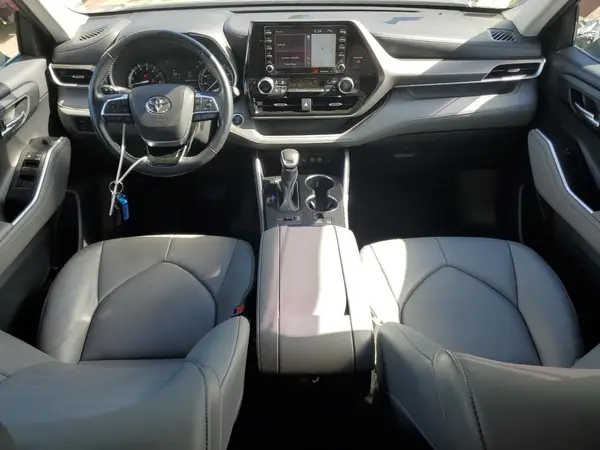 5TDHZRBH2MS080131 2021 TOYOTA HIGHLANDER - Image 8