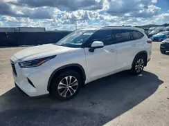 5TDHZRBH2MS552361 2021 TOYOTA HIGHLANDER