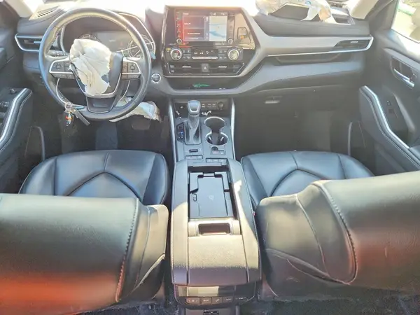 5TDHZRBH2NS181008 2022 TOYOTA HIGHLANDER - Image 8