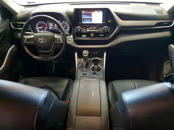 5TDHZRBH2NS576175 2022 TOYOTA HIGHLANDER - Image 8