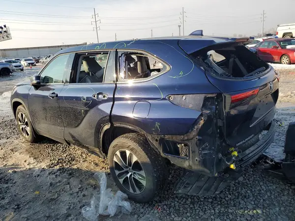 5TDHZRBH3LS017280 2020 TOYOTA HIGHLANDER - Image 2